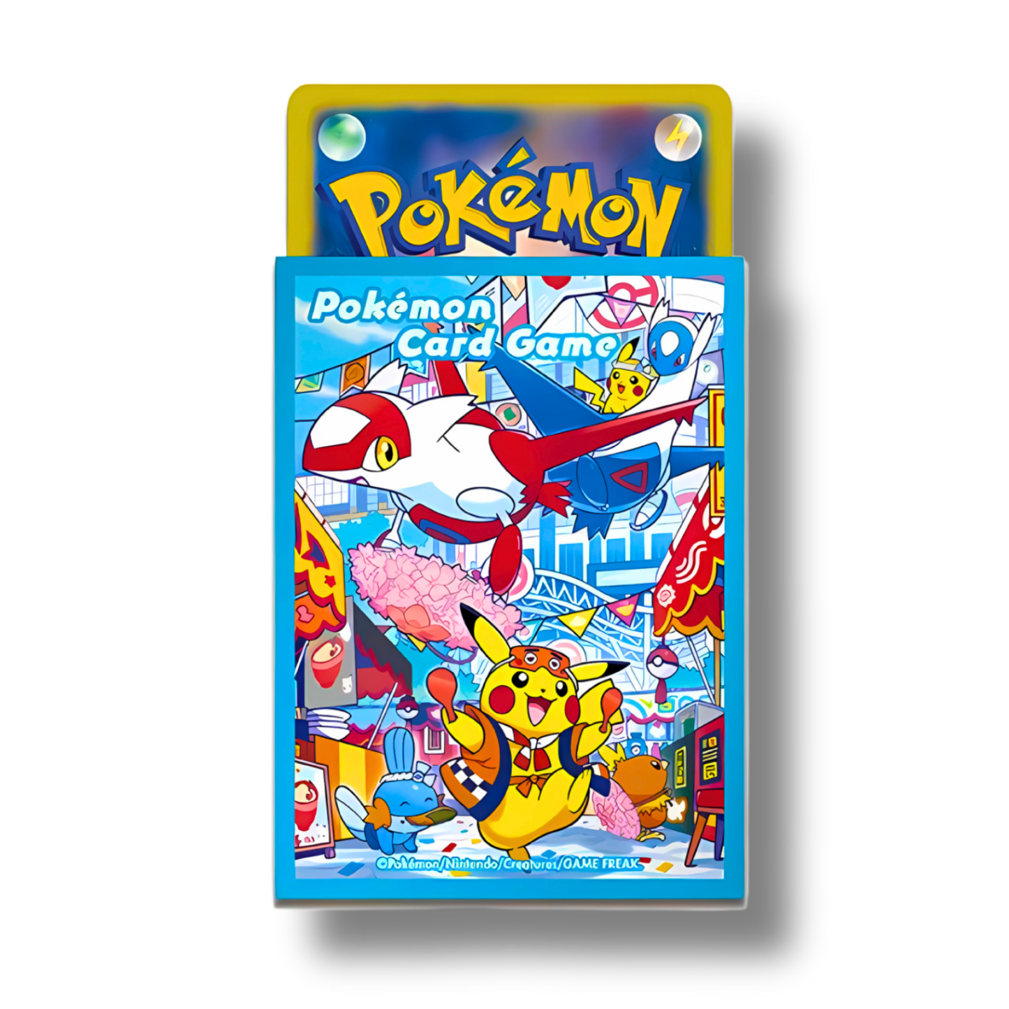 Sleeve Pokémon (protège-cartes), une édition limitée exclusive au Pokémon Center de Fukuoka, avec un artwork montrant Latias ainsi que Pikachu volant sur le dos de Latios.